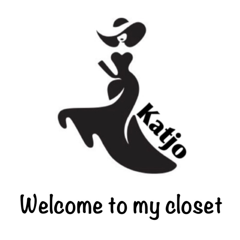 Top 10% Seller! Posh Ambassador.